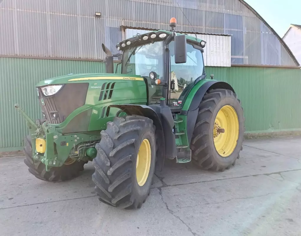 John Deere 6215R # PTO
